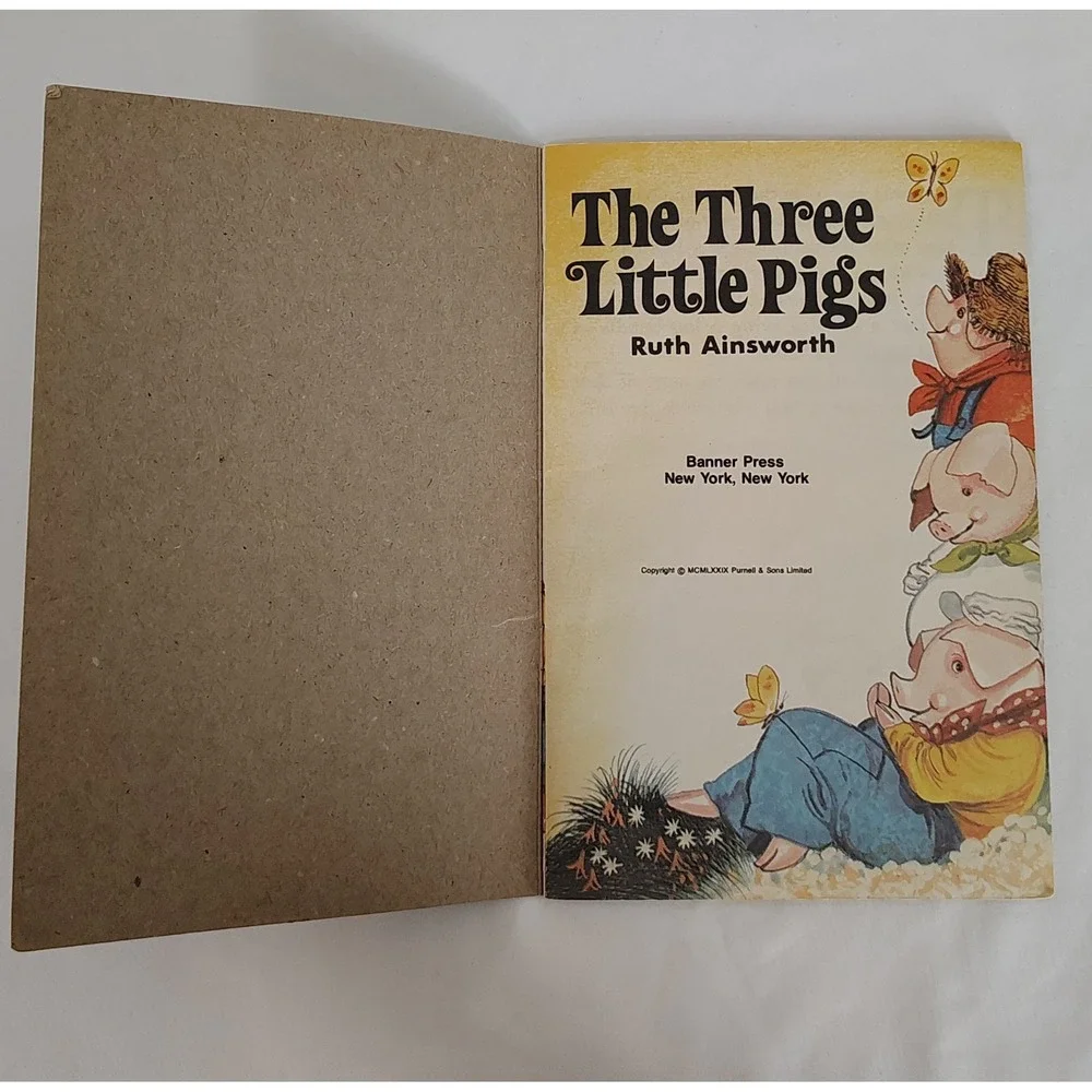 Vintage The Three Little Pigs Book by Ruth Ainsworth - 1979 - Banner Press